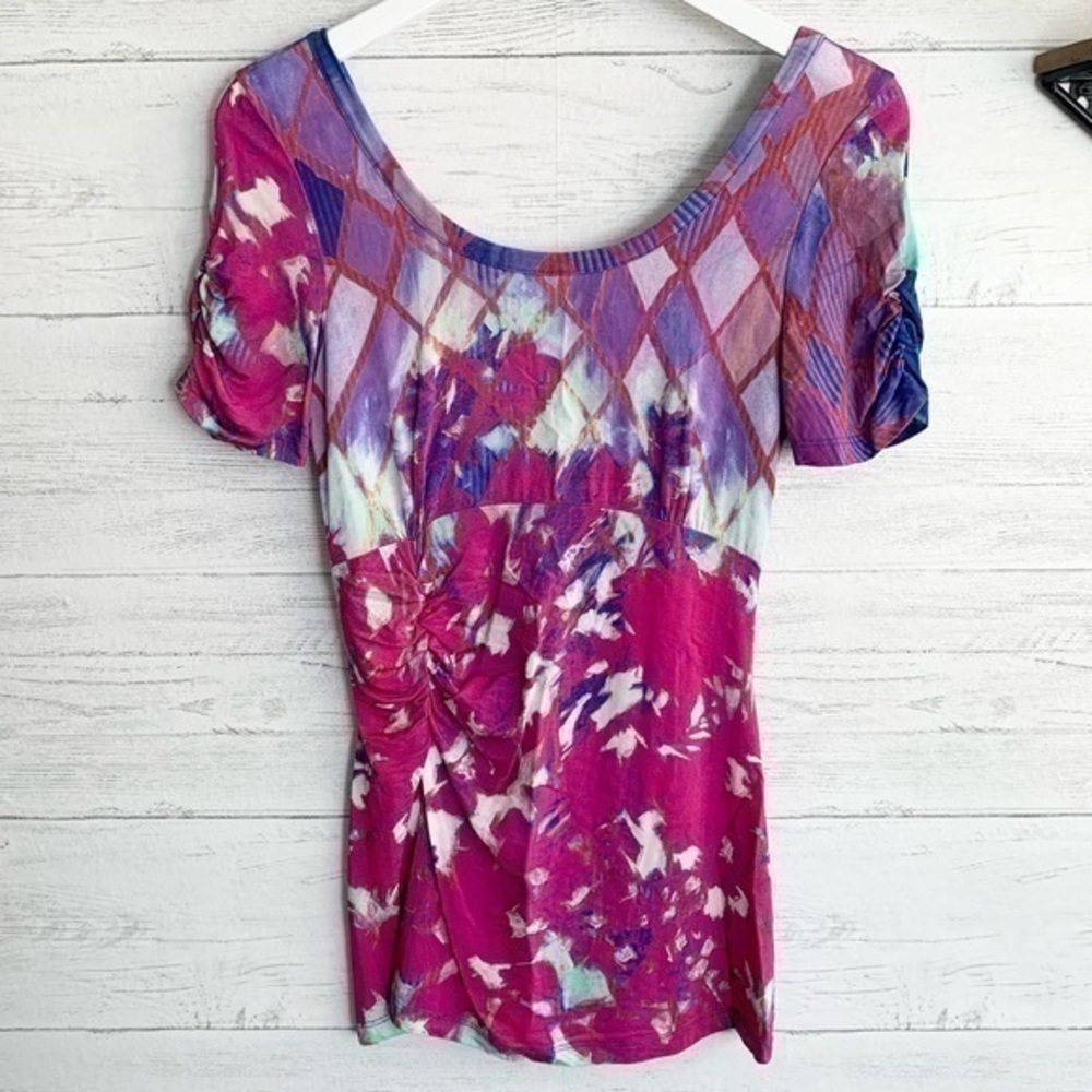 Save the Queen Scoop Neck Abstract Ruched Sleeve Top